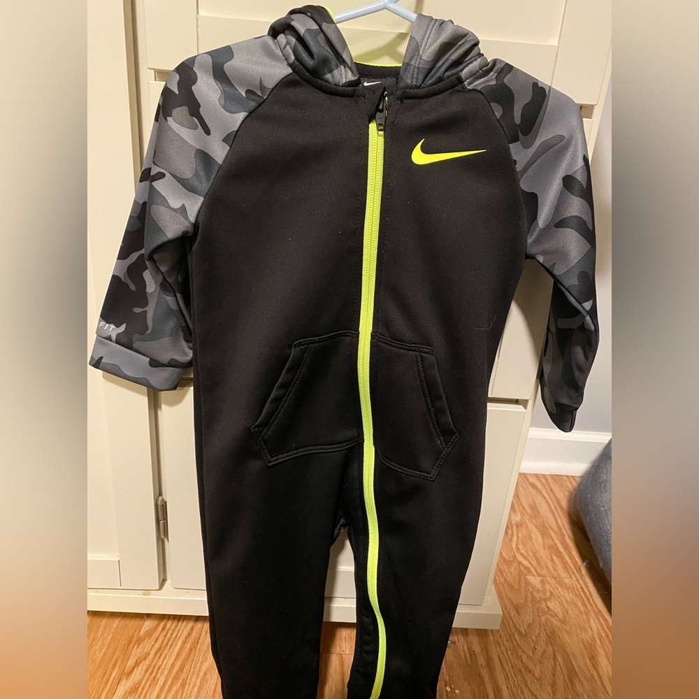Nike Toddler Zip up outfit. Size 18 months. Black with neon green